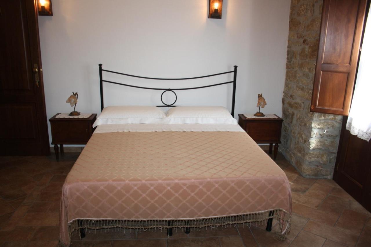 B&B Villa Argimusco モンタルバーノ・エリコーナ エクステリア 写真